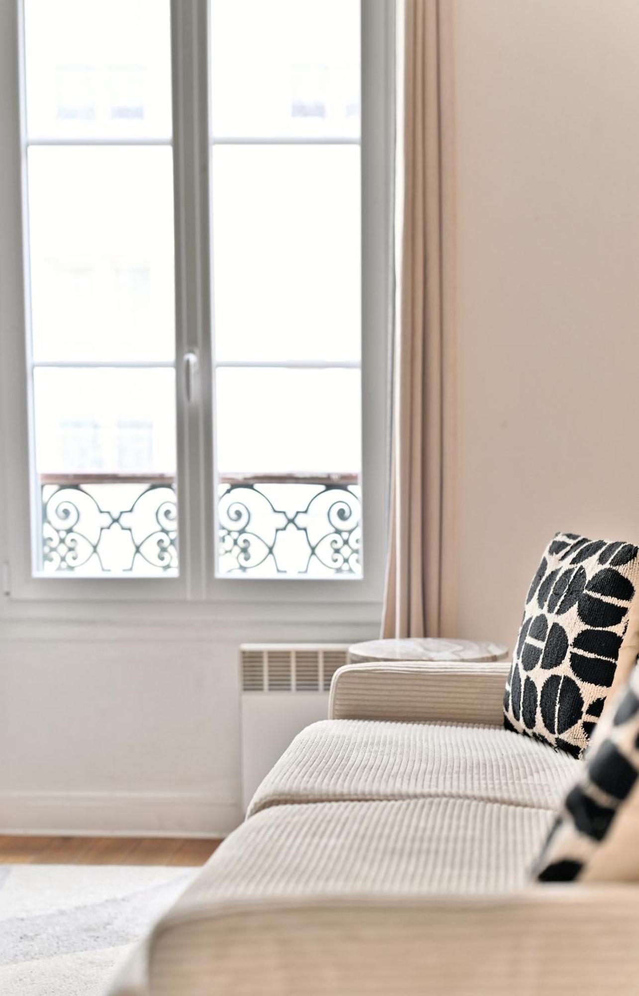 Appartement 2 Pieces #Toureiffel #Invalides ปารีส ภายนอก รูปภาพ